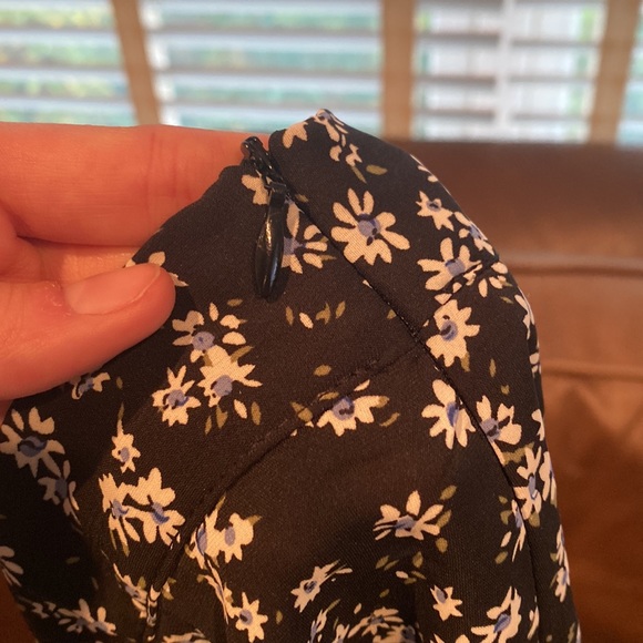 Cover up skirt - Picture 3 of 5